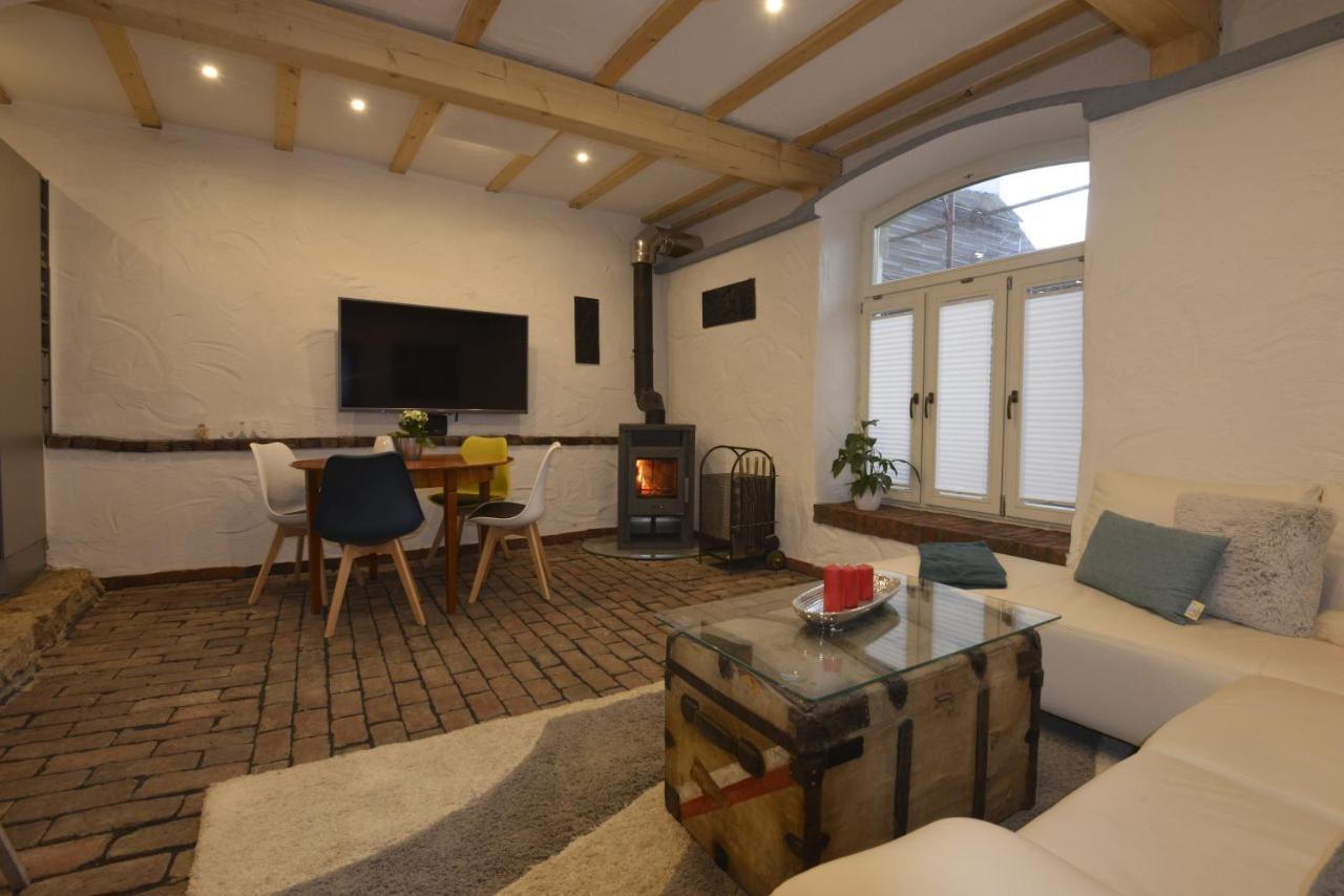 Eifel Kate, Relaxen Mit Sauna Und Whirlpool Dahlem  Exterior photo